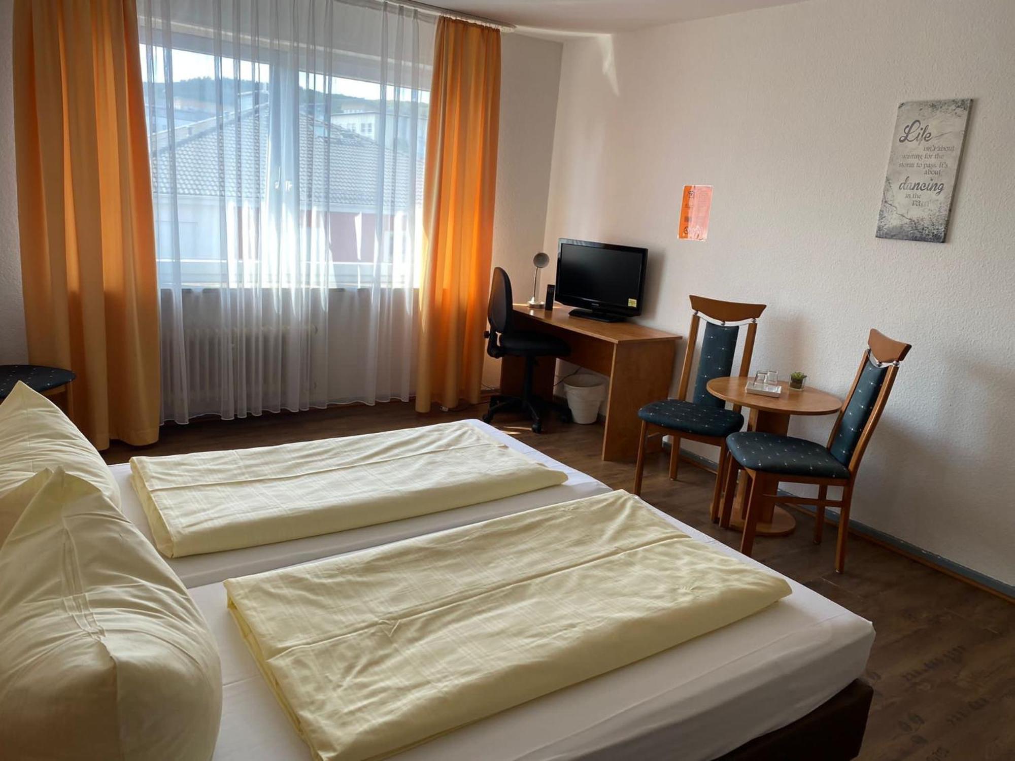 Hotel Sonne - Haus 1 Idstein Eksteriør bilde